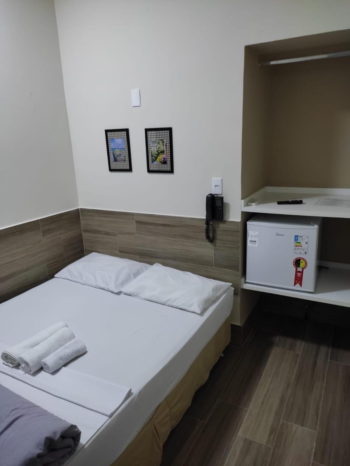Avenida Hotel De Резенди Экстерьер фото
